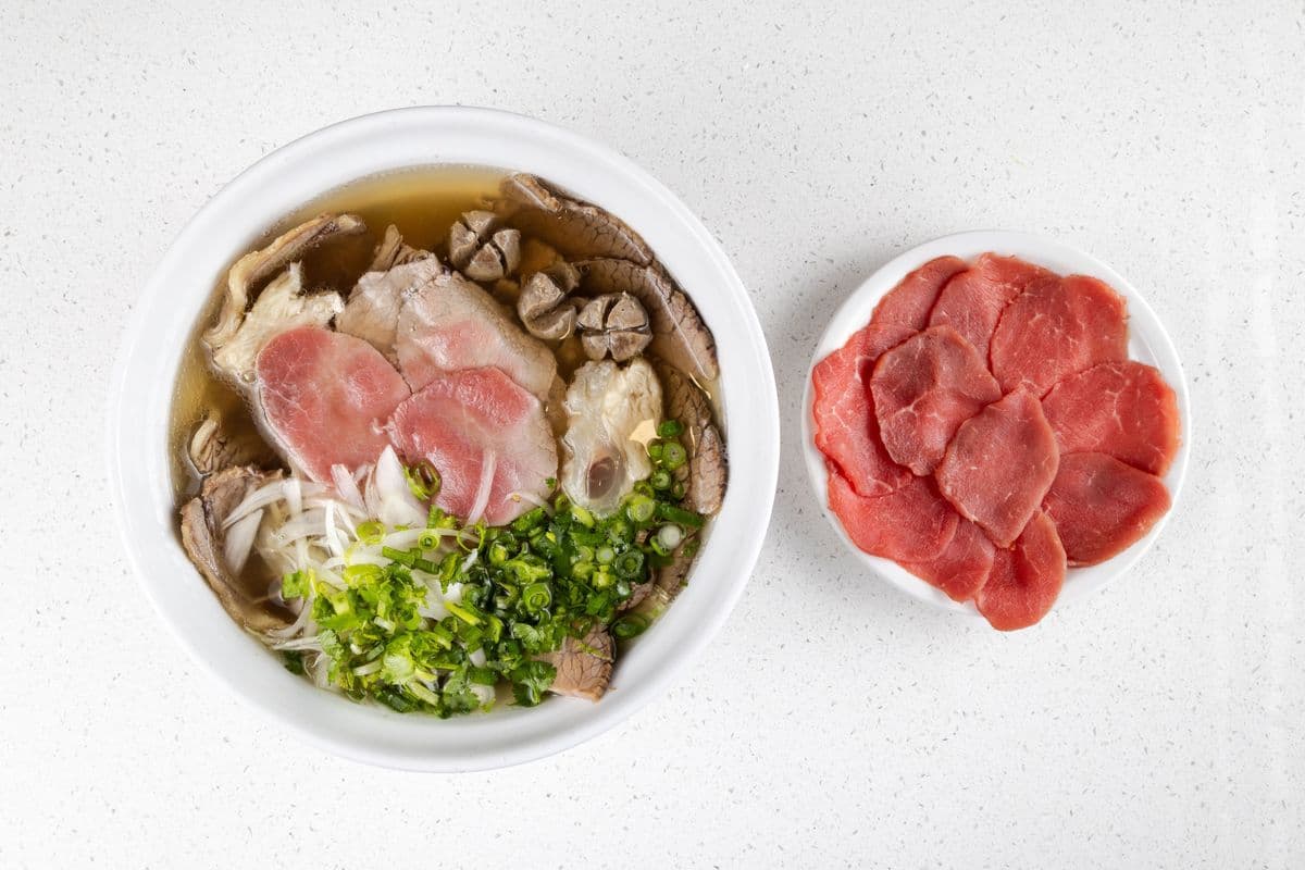 P1. Phở Đặc Biệt - House Special Pho
