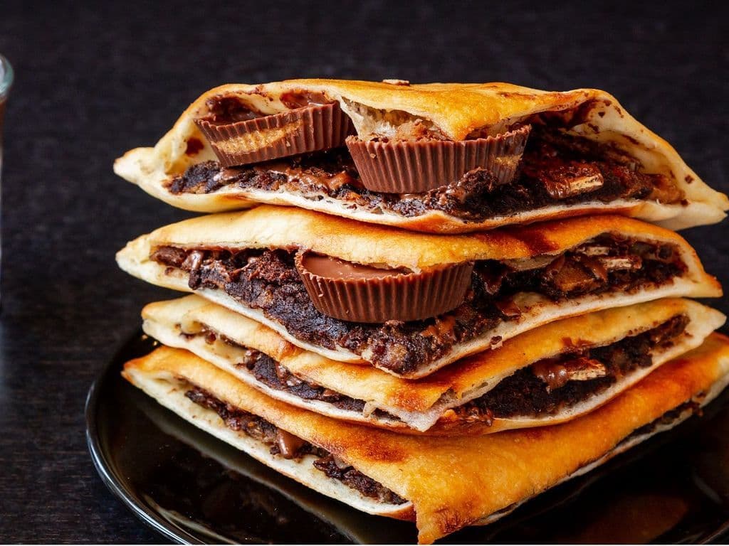 Reese's And Cookies Naan