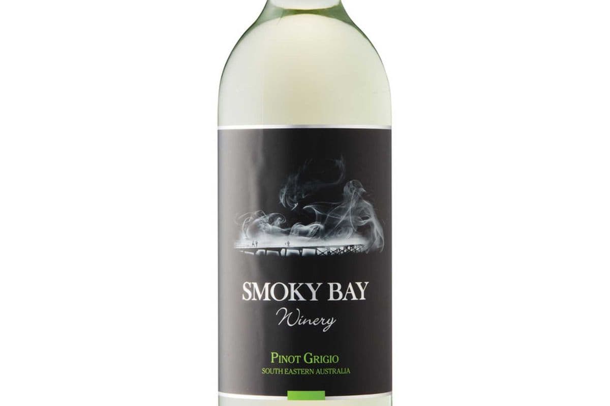 Smoky Bay Pinot Grigio (1 x 750 ml)
