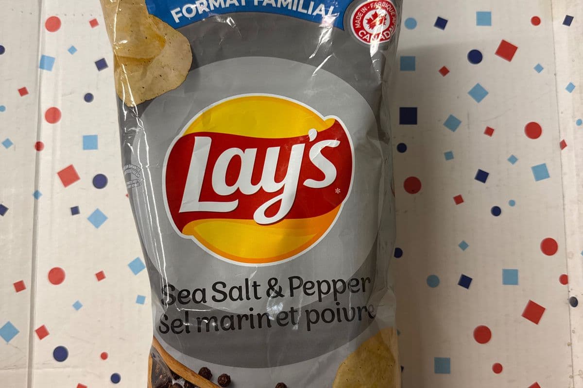 Lays Sea Salt & Pepper 220g