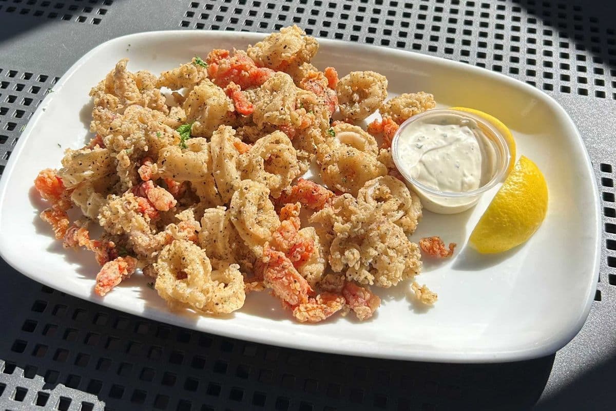Calamari Fritti Con Pepperone