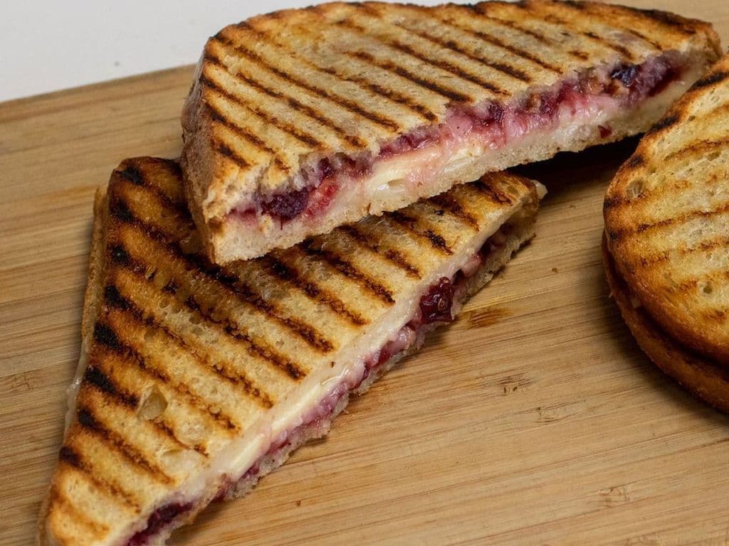 Cranberry Pecan Grilled Cheese Sandwich (V)