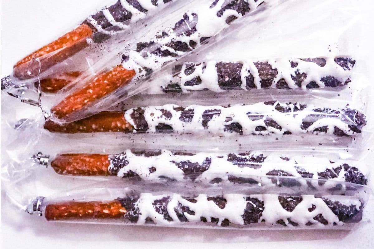 Chocolate Covered Oreo Pretzel