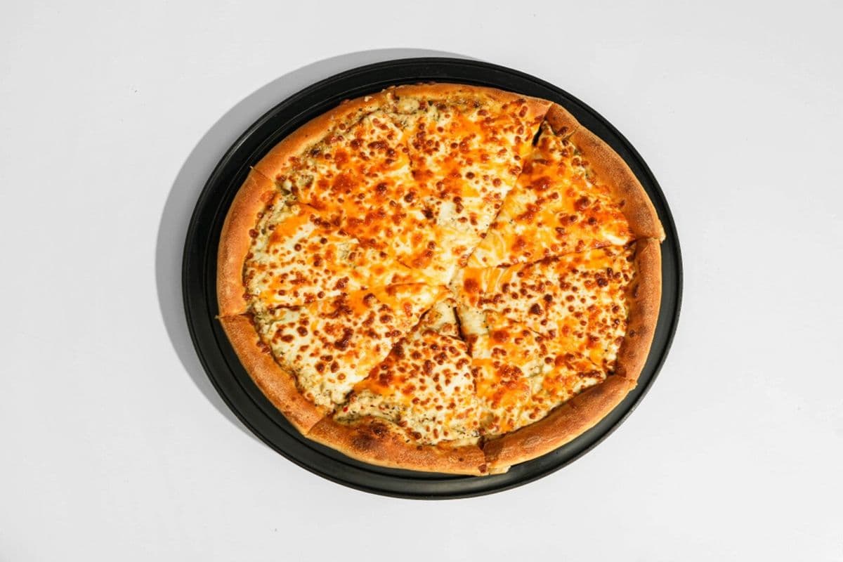 Cheesy Cheese Burst Pizza