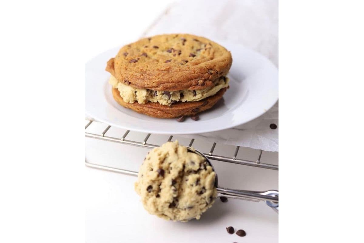 Cookie Dough Sandwich