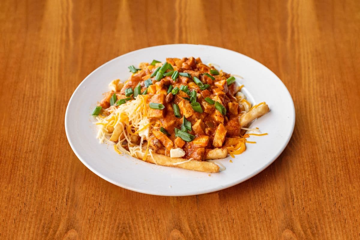 Butter Chicken Poutine