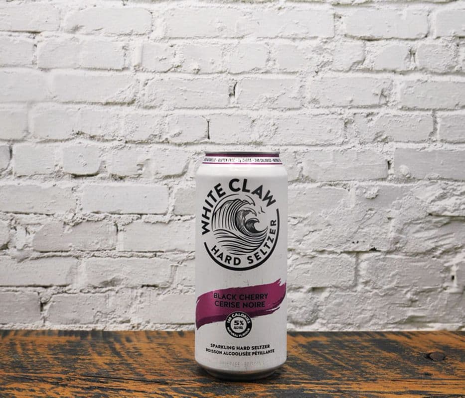 White Claw Hard Seltzer - Black Cherry (1 x 473ml)