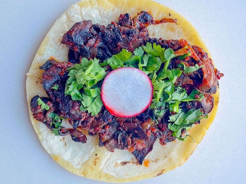 Taco Hongos Al Ajillo