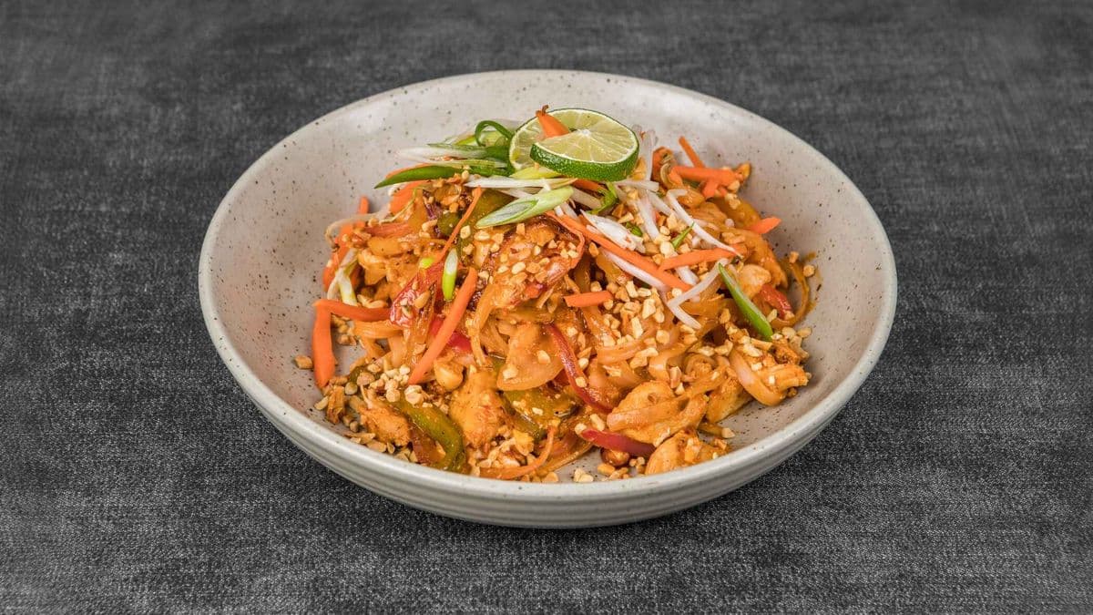 Chicken and Shrimp Pad Thai