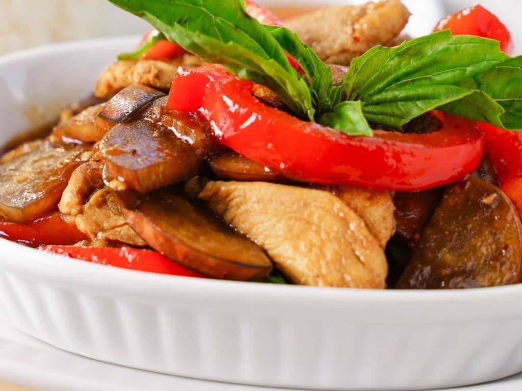 E7. Eggplant Basil Stir Fry