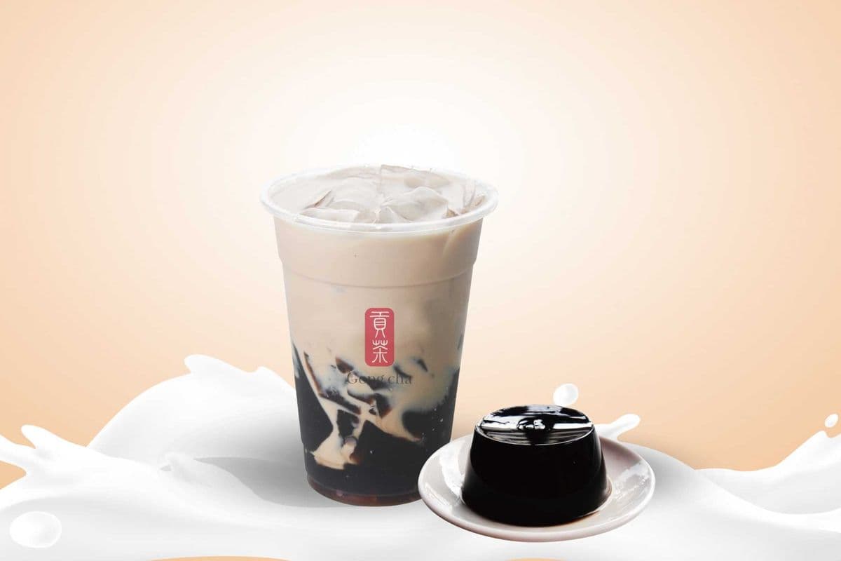 Milk Tea with Grass Jelly
