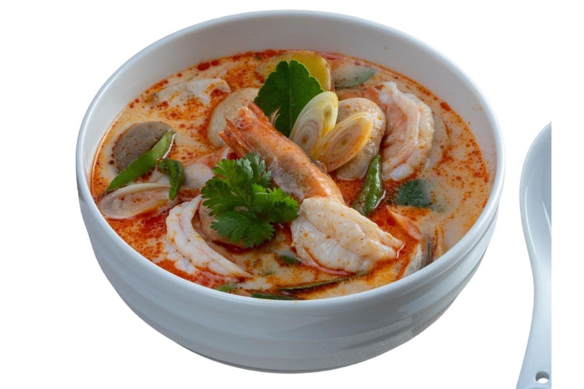 SO2. Soupe tom yum (régulier) / Tom Yum Soup (Regular)