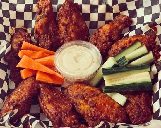 Wings (1 lb)