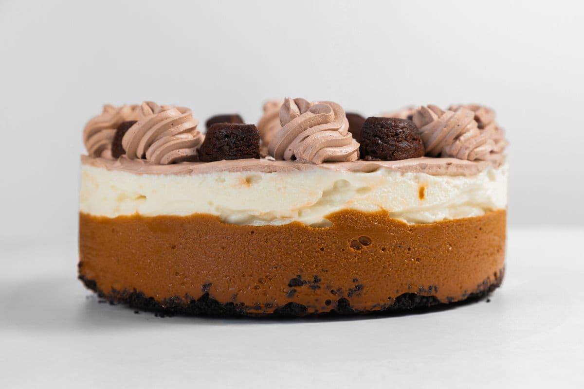 Chocolate Vanilla Brownie Sensation Cake