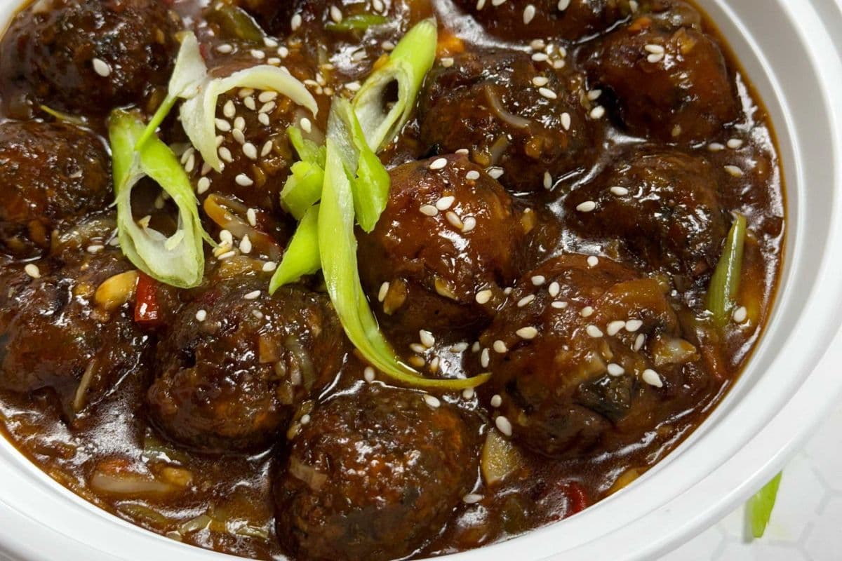 Vegetarian Manchurian Gravy