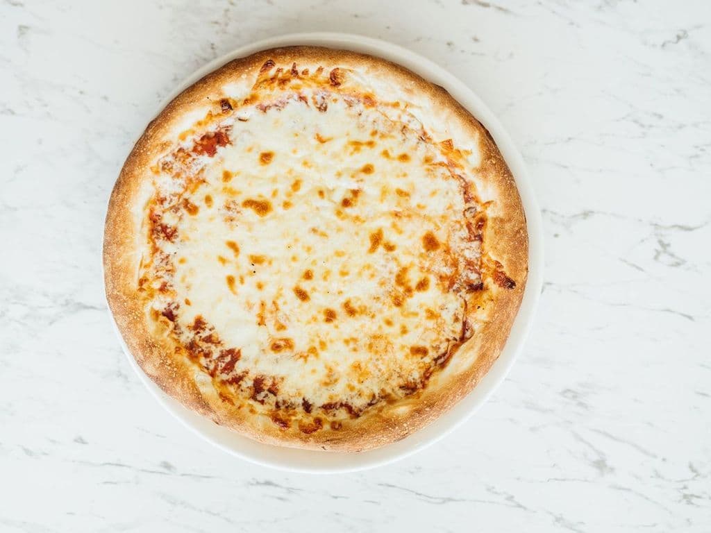 10" Petite Pizza Pepperoni / 10" Small Pepperoni Pizza