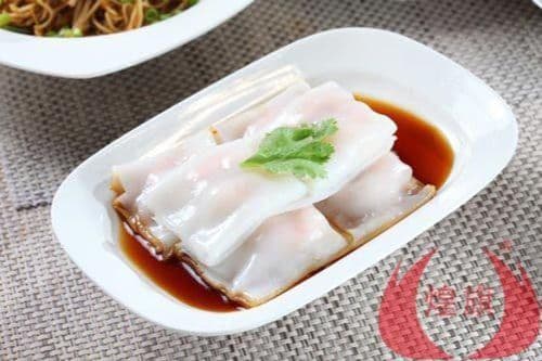 Steamed Rice Rolls with Pork