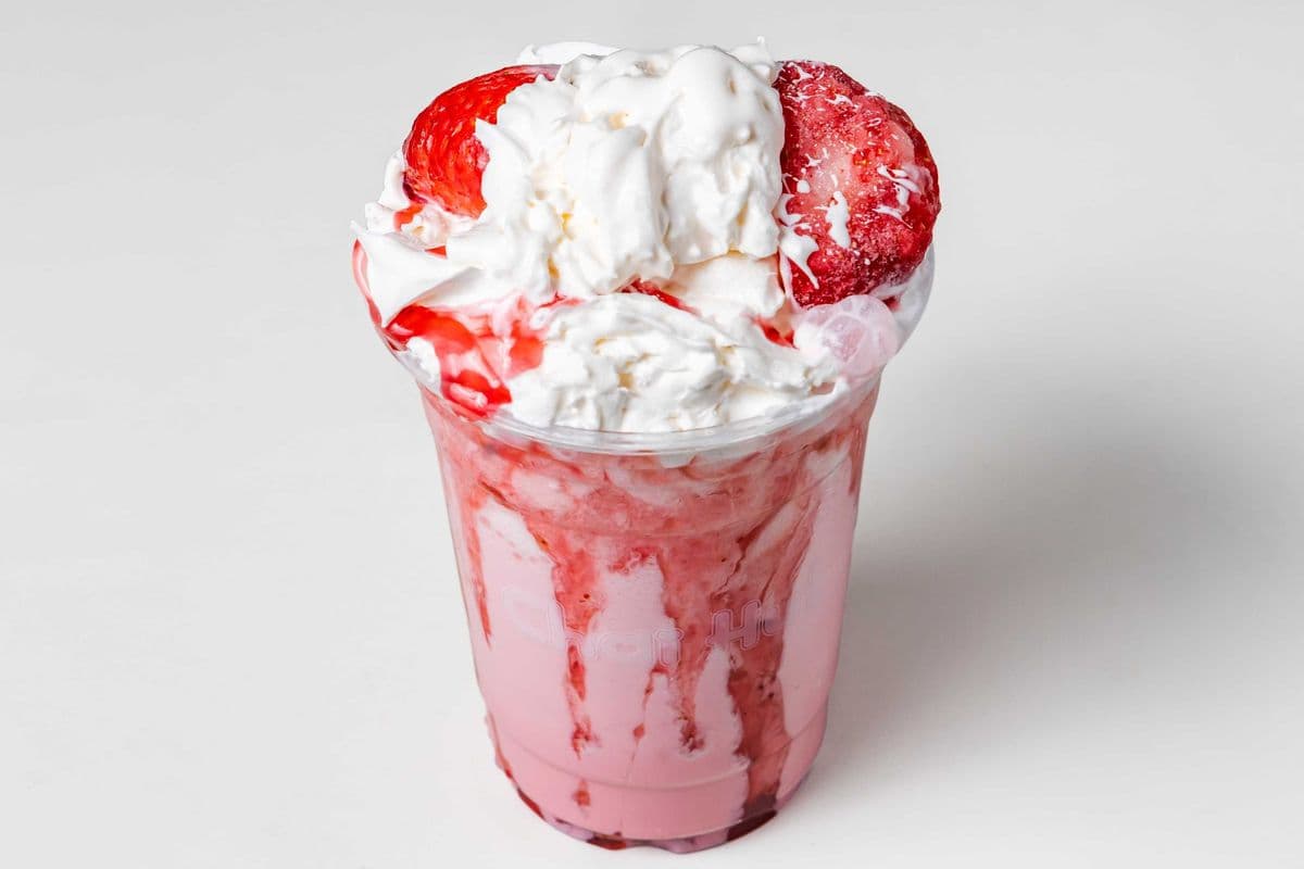 Strawberry Shake (Large)
