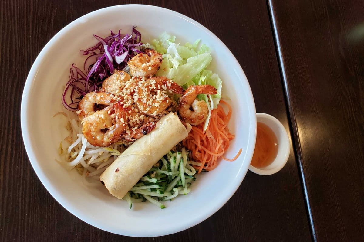 B-4. Stir-Fried Prawn and Spring Roll