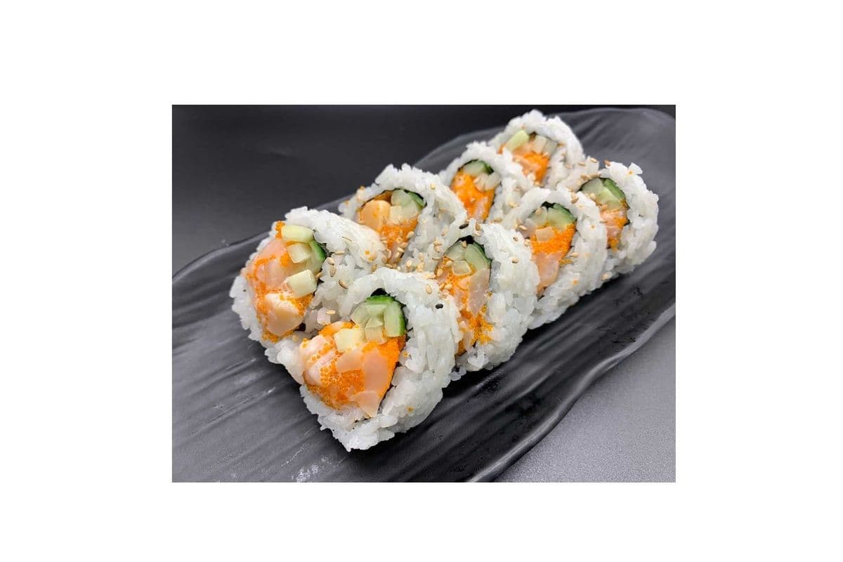 11. Chopped Scallop Roll (6 pcs)