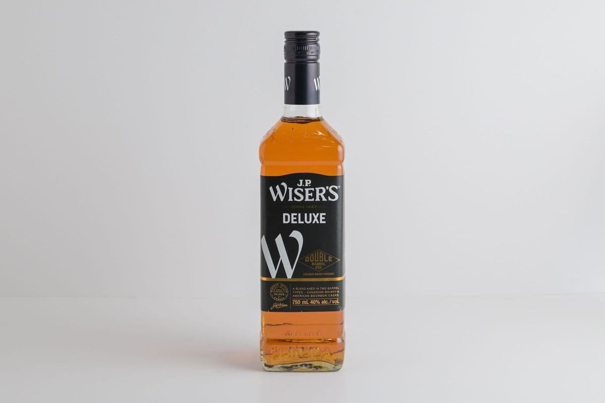 Wiser's Deluxe (750 ml) (1 x 750 ml)