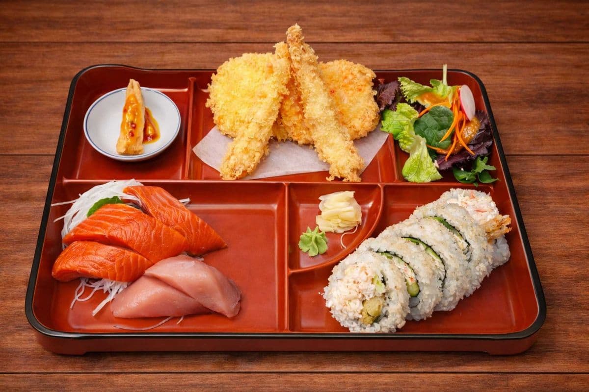 Sashimi Tempura Lunch Box
