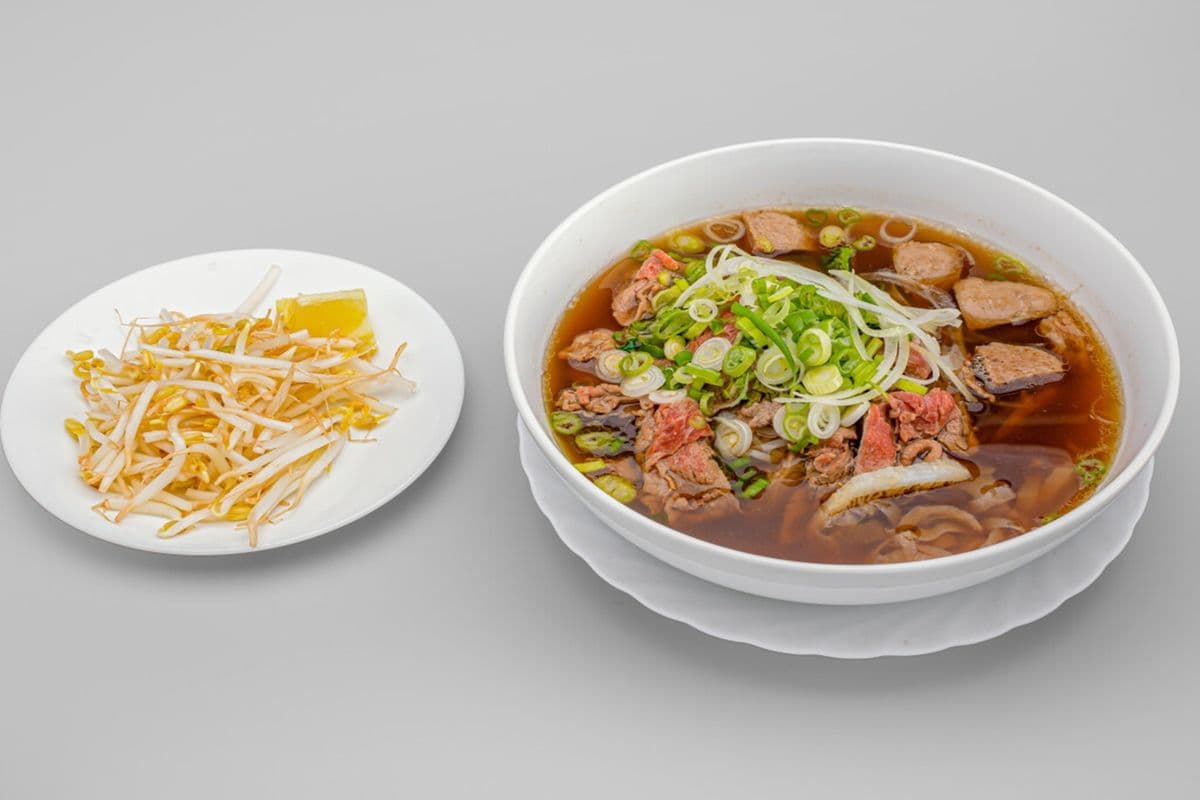 N1. Deluxe Beef Noodle Soup