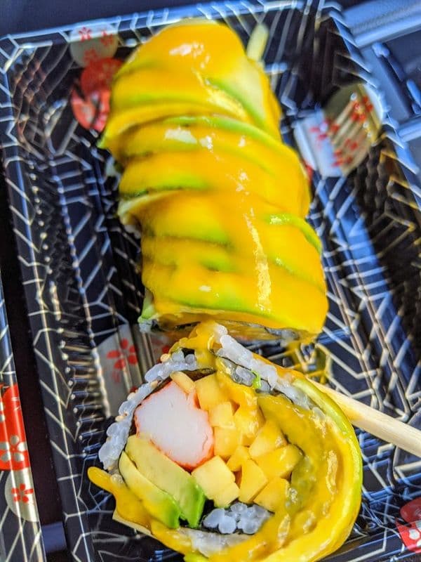 Mango Tango Roll (4 pcs)