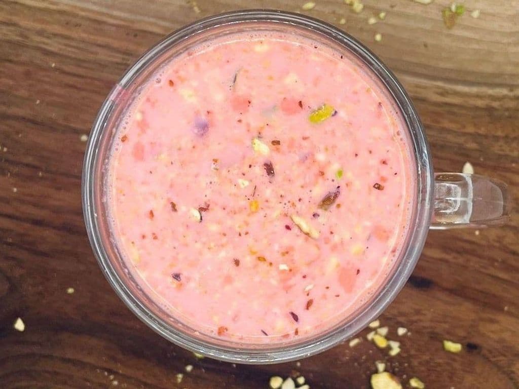 Kashmiri Chai