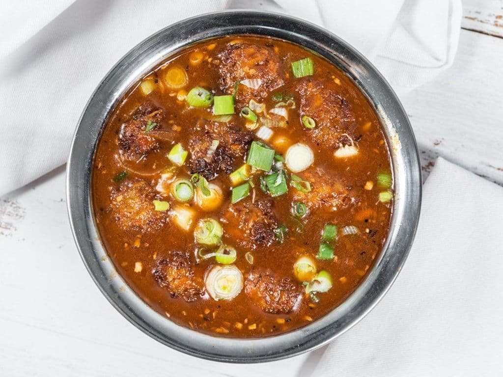 Manchurian aux legumes (sauceou sec) Veggie manchurian (Wi th sauce or dry