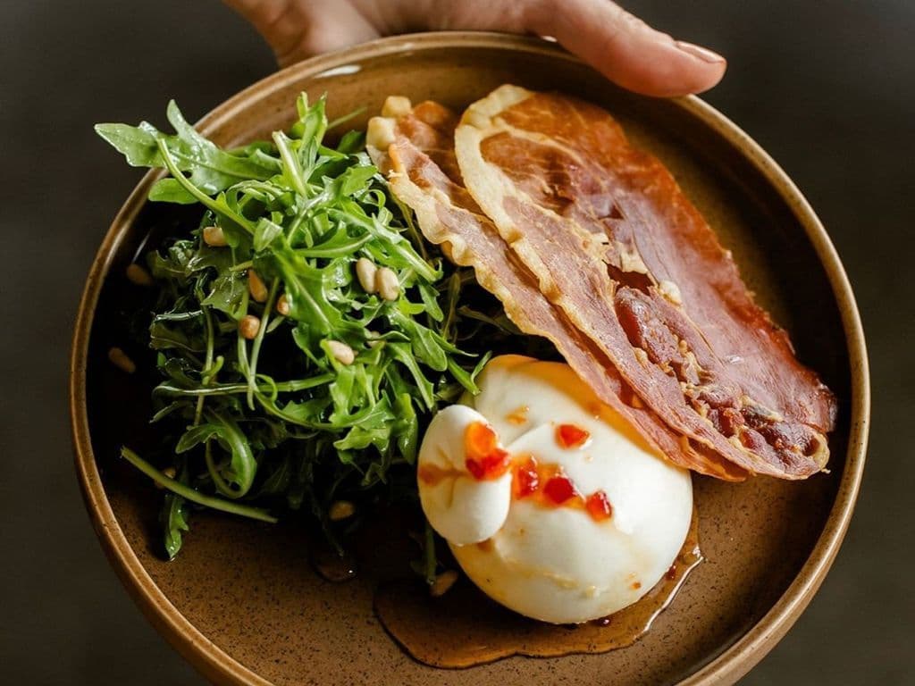 Burrata & Crispy Prosciutto