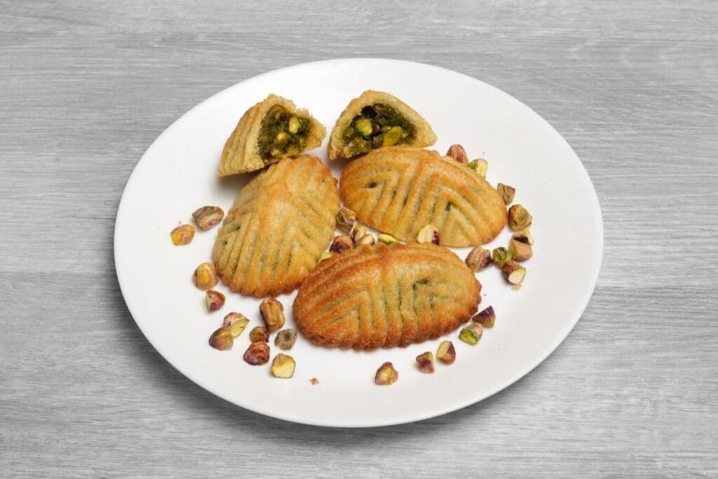 ½ (Half Kilogram) Maamoul with Pistachio
