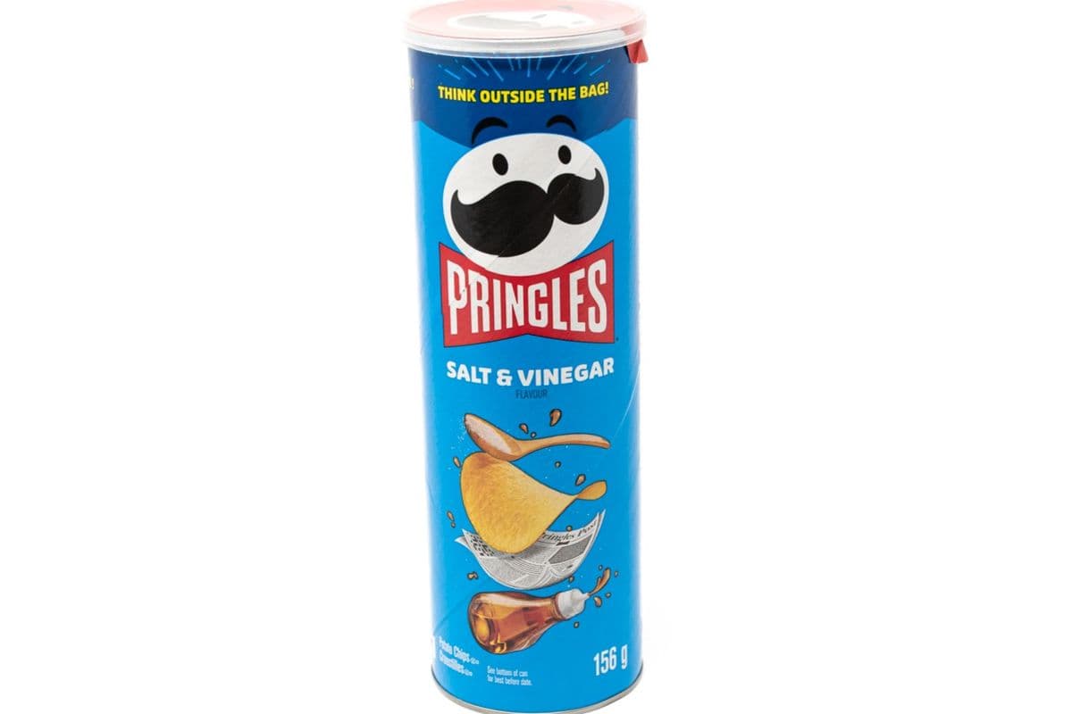 Pringles Salt and Vinegar (154g)