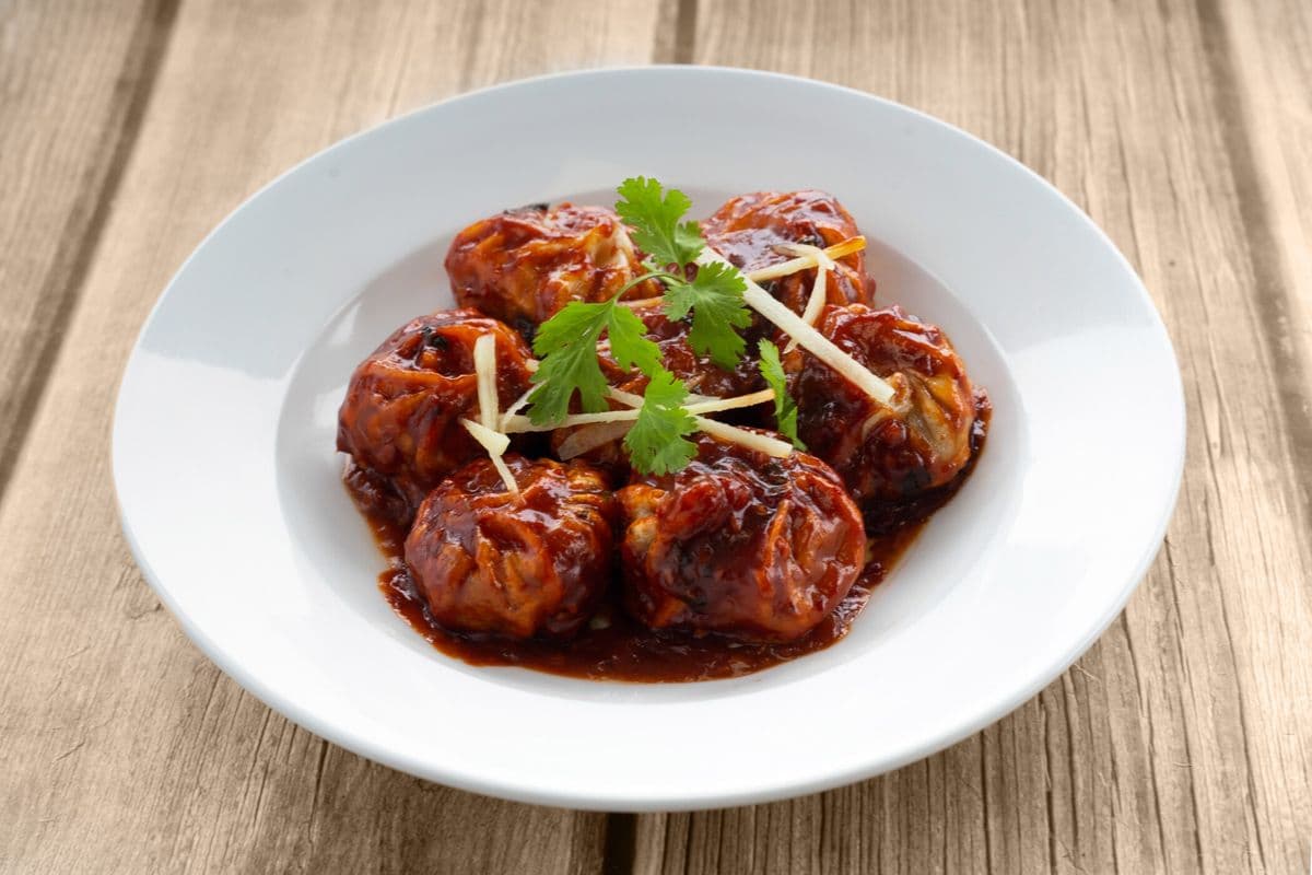 Veg Fried Momos (8 pcs)