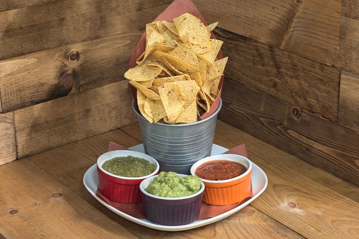 Tres Dip with Guacamole