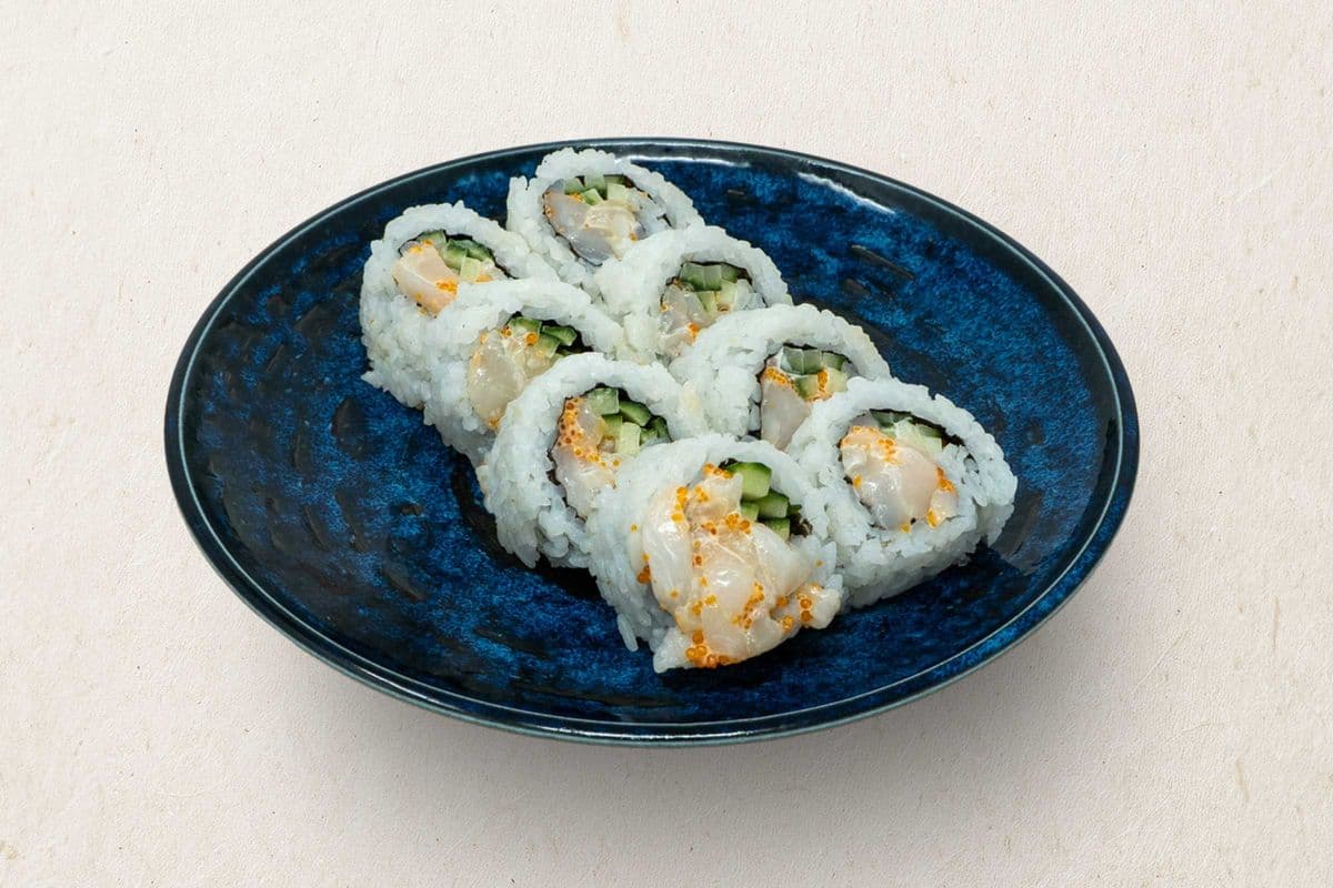 Chopped Scallop Roll (8pcs)
