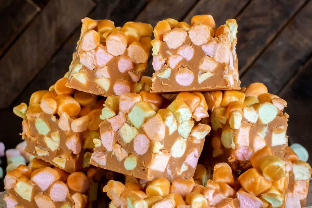 Peanut Butter Confetti Square (GF)