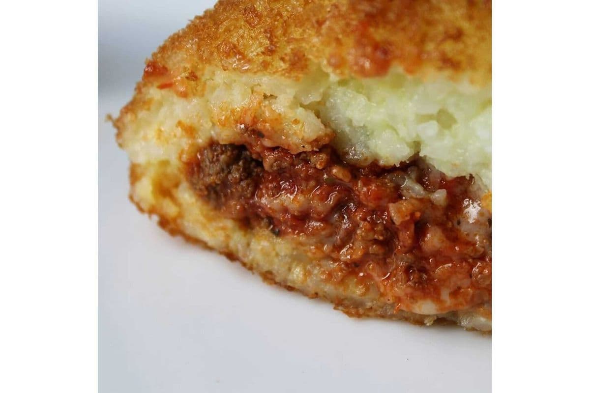 6 Sicilian Arancini + 1 Dipping Sauce