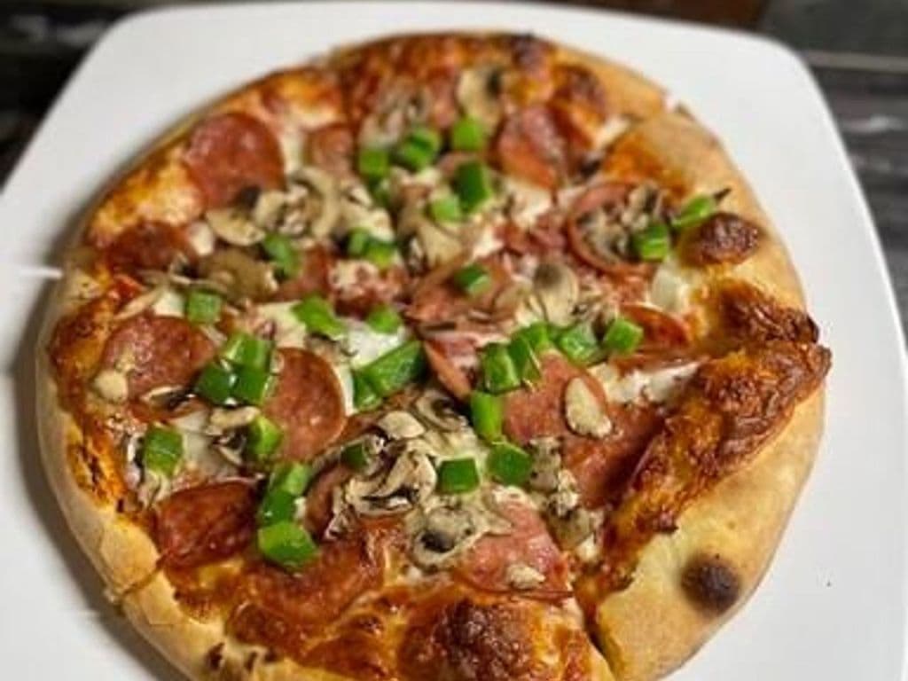 Large Classic Pizza