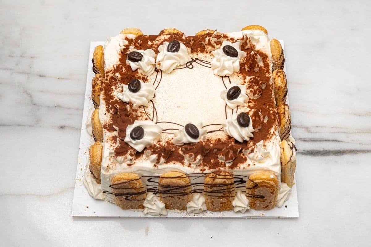 Tira Mi Su Cake