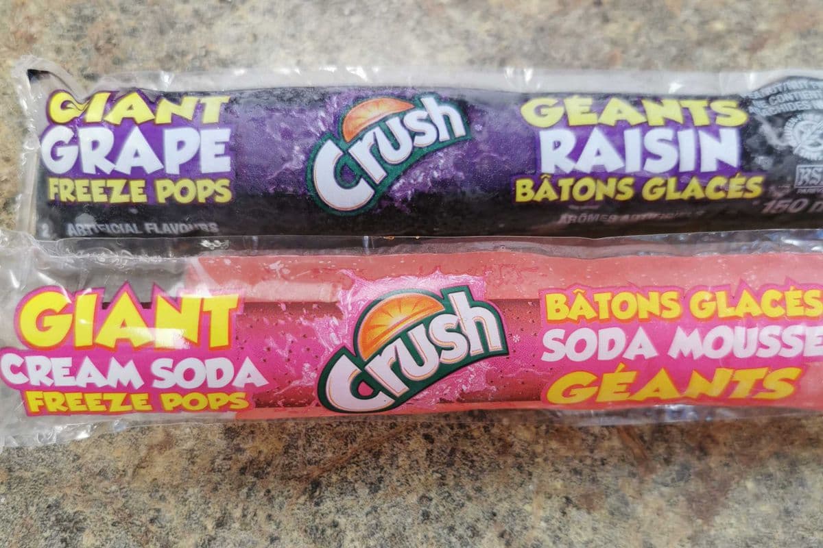 Crush freeze pop cream soda and grape (150ml)