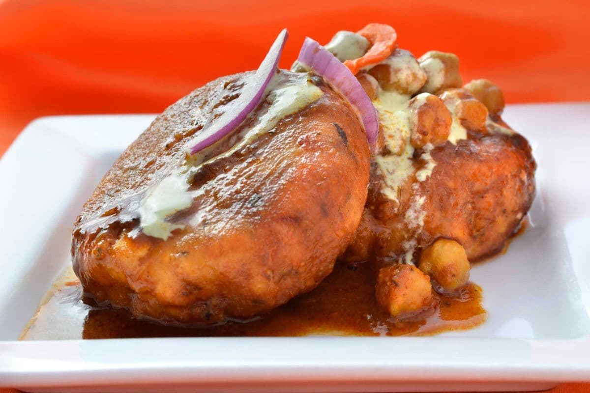 Aloo Tikki Plate (2 pcs) (Vegetarian)
