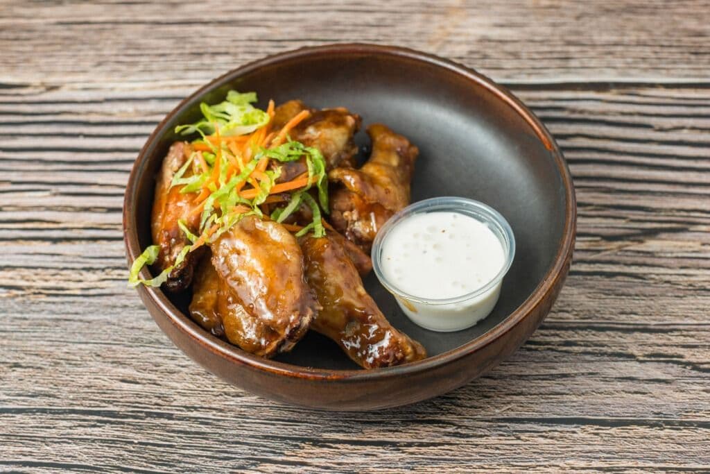 Wings (1 lb)
