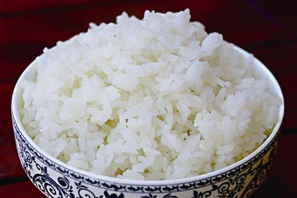 2. Bowl of Rice (大碗米饭)