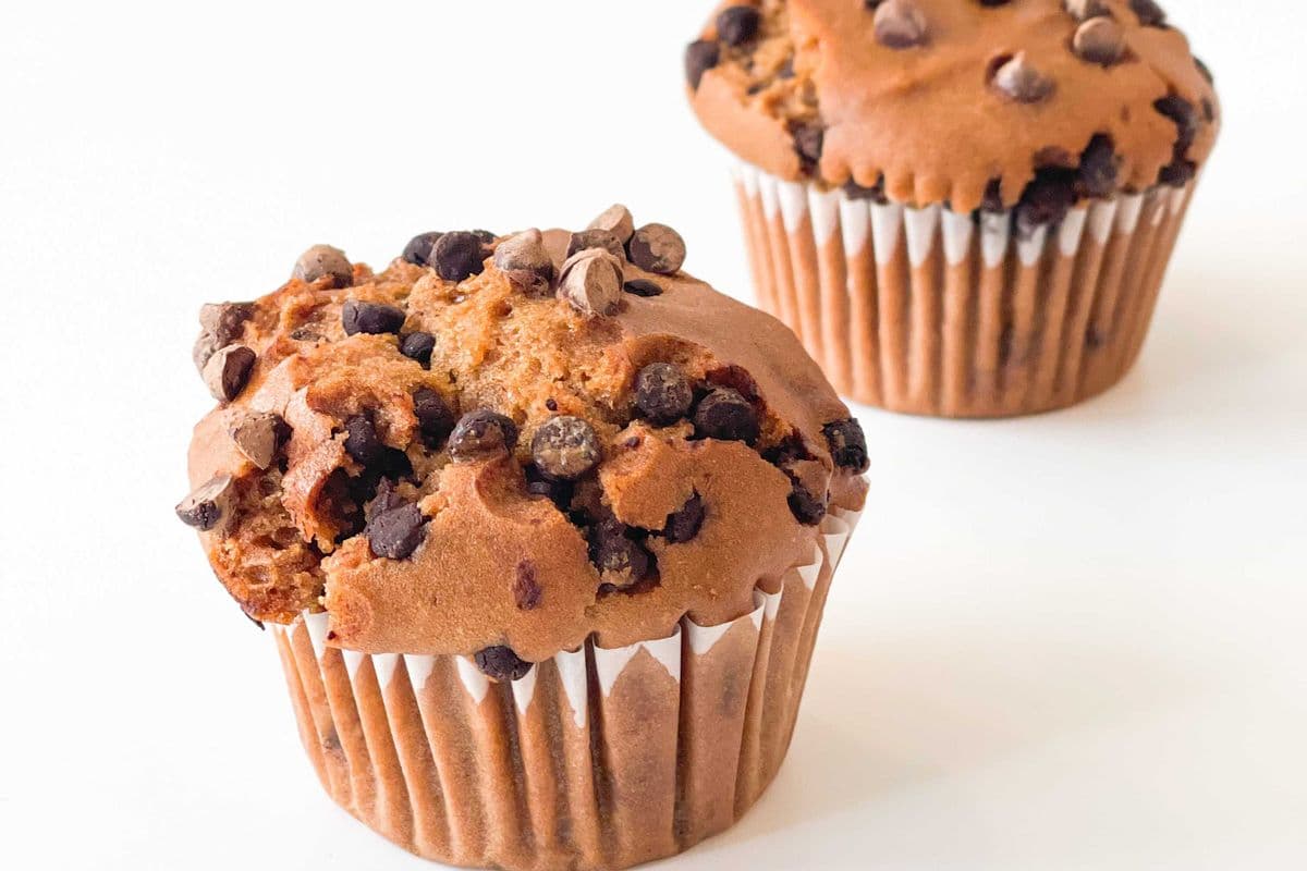 Muffin aux pépites de chocolat / Chocolate Chips Muffin (110 g) (358 Cal)