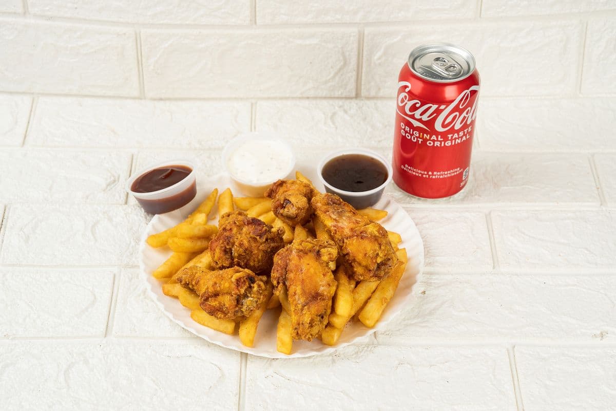 Chicken Wings (5 pcs) with Fries