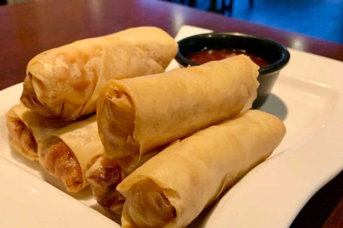 5A. Vegetarian Spring Rolls (3 pcs)