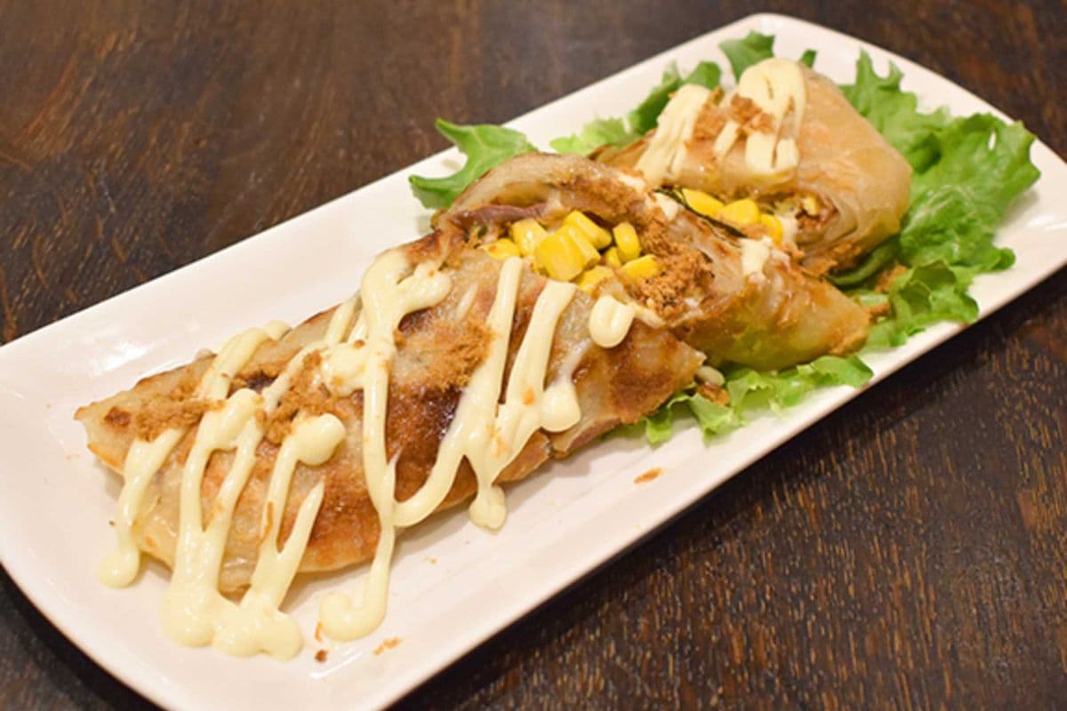 Egg Tortilla Rolls with Corn and Pork Floss 肉鬆玉米蛋捲餅