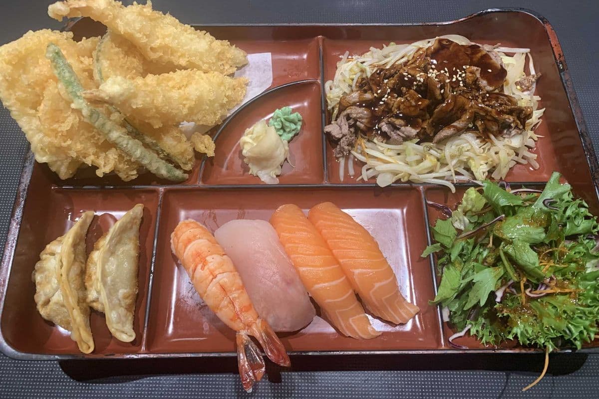 Dinner Box B