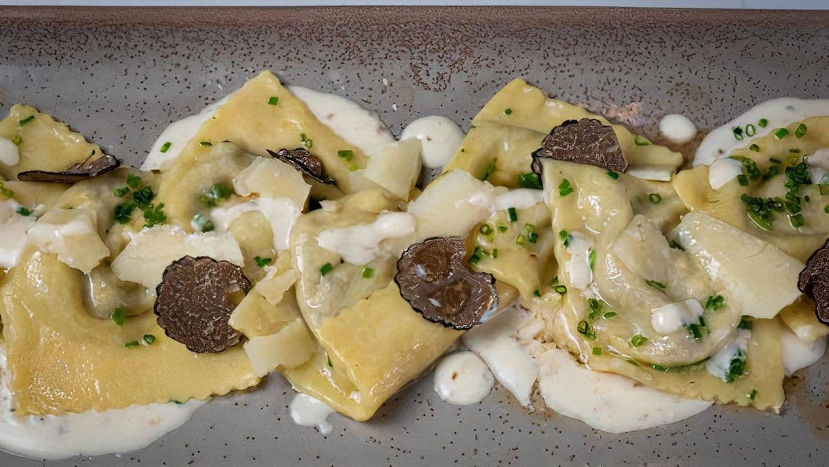 Ravioli Fait Maison a La Truffe et Ricotta / Home Made Truffle and Ricotta Ravioli